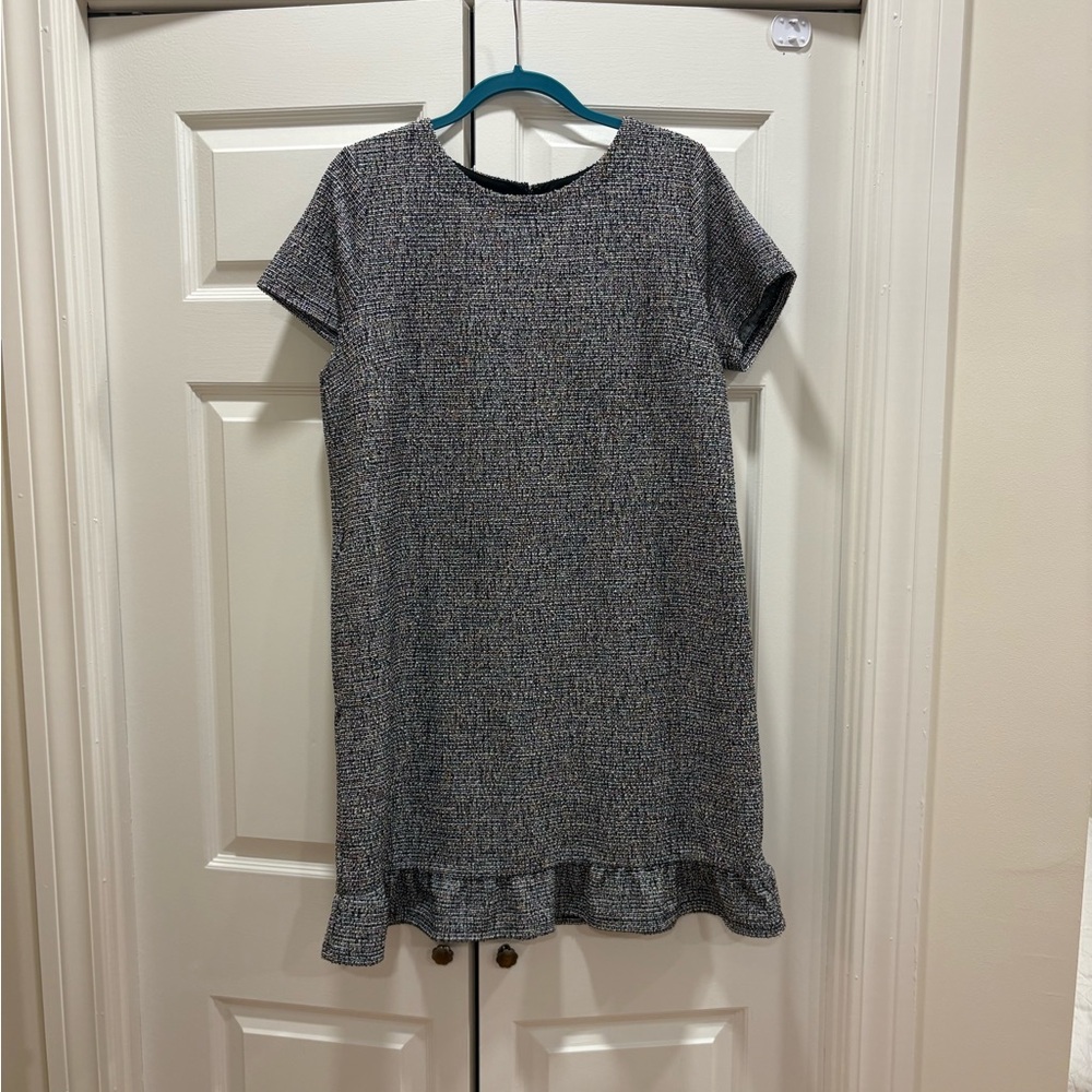 LOFT Gray Short-Sleeve Ruffle-Hem Shift Dress